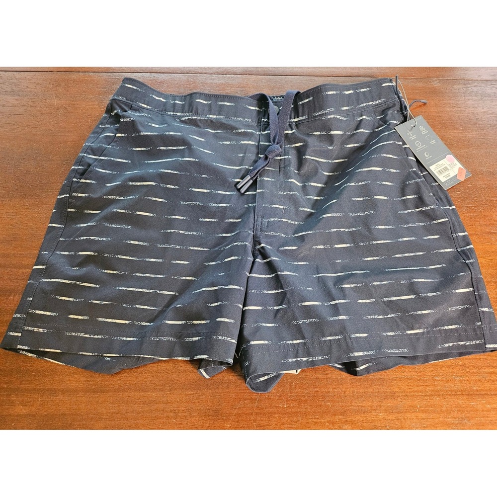 VRST Slim Fit Shorts Mens Medium Navy Blue Striped Boxer Brief Liner NWT